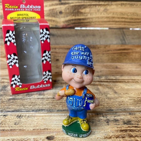 Racin' Bubbas Bobblehead Race Fans Bristol Motor Speedway New in Box #15626. - Picture 2 of 7